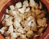 A picture of step 4 of Chicken Makhni Handi 😋😋.