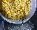 Foto langkah ke 3 dari resep Sup Jagung Telur mix Daging.