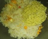 Foto langkah ke 5 dari resep Nasi Goreng Indomie.