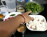 A picture of step 1 of Palak Paneer.