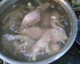 Foto langkah ke 2 dari resep Sop Ceker Kepala Ayam.