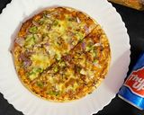 वैजी पिज़्ज़ा (veggie pizza recipe in Hindi) रेसिपी चरण 3 फोटो