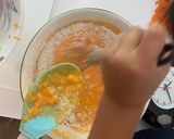 Foto del paso 3 de la receta: Bizcocho cebra 🦓 de zanahoria y chocolate para el almuerzo del cole