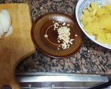Foto del paso 1 de la receta: Espinacas sofrito con papas