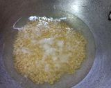 A picture of step 1 of Dal stuffed paratha.