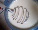Foto langkah ke 2 dari resep Bolu Kukus Kembang.