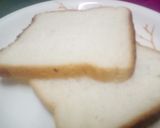 A picture of step 4 of Pizza bread slice.