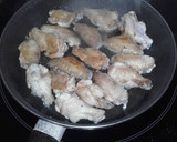 Foto del paso 1 de la receta: Alitas caramelizadas con patatas rancheras