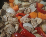 Foto del paso 3 de la receta: Carne de cerdo desmenuzada para bocadillos