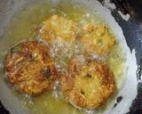 A picture of step 3 of Bottle gourd pakore.