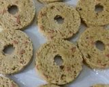 Foto langkah ke 3 dari resep Donat indomie ekonomis tanpa cetakan.
