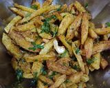 બટાકા ની કાતરી (Bataka Katri Recipe In Gujarati) રેસીપી સ્ટેપ2ફોટો
