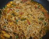 A picture of step 5 of Shahi Masala Maggi.