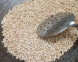 சோள ரவை கிச்சடி(Jowar Rava khichdi recipe in tamil) ரெசிபி ஸ்டேப் 1 புகைப்படம்