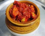 A picture of step 4 of Nashpati pickle.