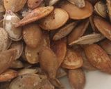 Foto del paso 5 de la receta: Snack: Semilla de zapallo/calabaza