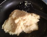 A picture of step 5 of Sooji halwa with rabri.