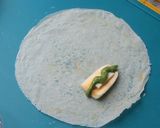 Foto langkah ke 5 dari resep Lumpia Pisang Lumer Aneka Rasa.