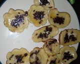 Foto langkah ke 3 dari resep Kue cubit tanpa mixer.