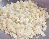 A picture of step 5 of Spicy Squid XO Sauce Fried Rice.