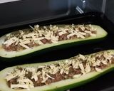 Foto langkah ke 3 dari resep Stuffed Zucchini / Stuffed Zucchini Boats.