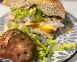 Foto del paso 5 de la receta: Bocadillo de Pavo con Huevo poché y Parmesano