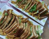 A picture of step 7 of Club Sandwiches.