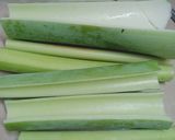 Hình bước làm 1 của món Canh chua từ trái bần