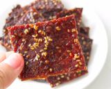 Hình bước làm 2 của món Thịt heo khô tẩm caramel