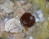 Foto langkah ke 2 dari resep Kentang Kecap kuah.