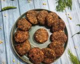 A picture of step 7 of Karnataka Style Dill Leaves Dal Vada OR Paruppu Vadai.