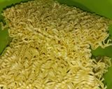 Foto langkah ke 1 dari resep Mie goreng jawa.