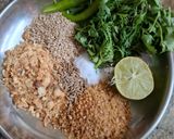 A picture of step 1 of Snake gourd seeds chutney.