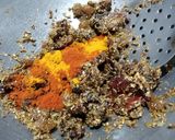 A picture of step 3 of Fenugreek seeds chutney (Methi dana & dates chutney).