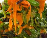 A picture of step 5 of Spicy Honey Lemon Lettuce Salad.