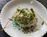 A picture of step 9 of Thai green rice.