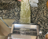 Foto del paso 4 de la receta: Pasta integral de espinacas al huevo