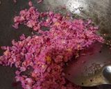 Foto langkah ke 3 dari resep Tumpeng nasgor mini Merah Putih.