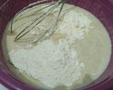 Foto langkah ke 4 dari resep Bolu Pisang Kukus Sederhana 1 Telur Lembut (No Mixer&Timbangan).