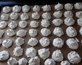 Kókuszos habcsók recept fázis 2 fotója