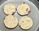 A picture of step 4 of Cranberry Bhakri With Masala Chai (Monsoon Special).