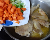 Foto del paso 6 de la receta: Pollo de corral con salsa