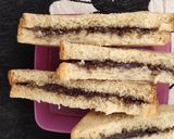 A picture of step 1 of Chocolate peanut butter sandwich.