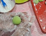 Foto langkah ke 7 dari resep Mochi Original isi coklat & kacang.