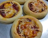 Foto langkah ke 9 dari resep Pizza mini.