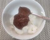 A picture of step 2 of Choco Spread Dessert Cup.