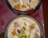 A picture of step 2 of Chiku almond shake.