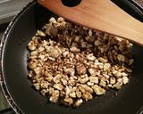Petrezselymes zellerkrémleves, pirított dióval recept fázis 10 fotója