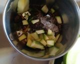 मनमानी चिली कैरी (chilly kairi drink recipe in marathi) रेसिपी स्टेप 1 फोटो 