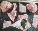 A picture of step 2 of Tai Fish Head Soup with Sashimi or Sushi.